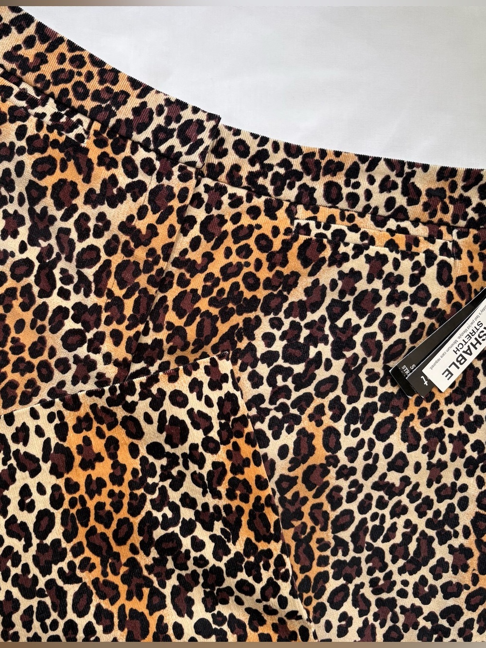 NWT Larry Levine Y2K Cheetah Print Cropped Pants Size 14